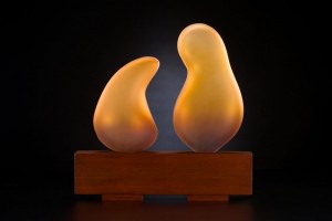 Shima in auroa color by Bernard Katz Shima in aurora color is a hand blown glass sculpture created by Bernard Katz